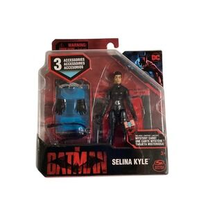 The Batman Movie Selina‎ Kyle Catwoman 4" Action Figure with Accessories